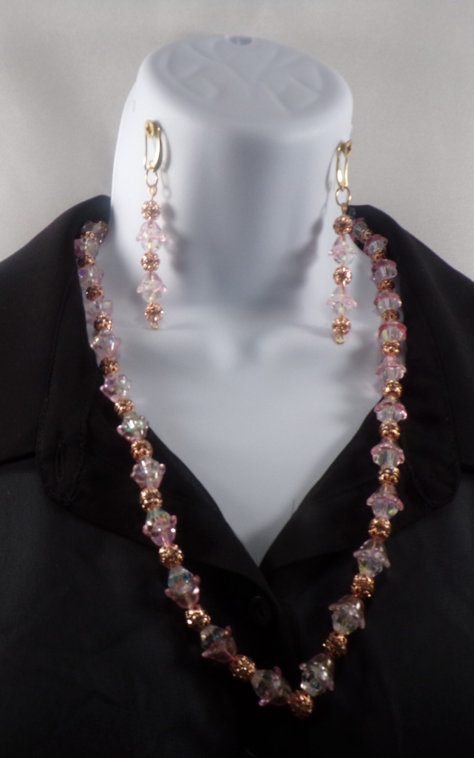 002: Necklace Suite